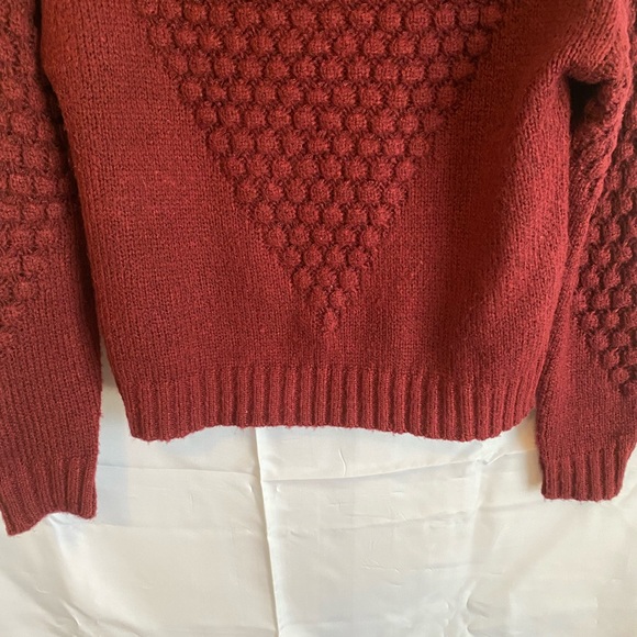 Sweater size Large - Picture 5 of 7